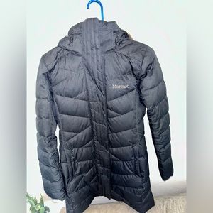 Marmot Ladies Down Jacket | Size Medium